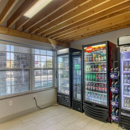Holiday Inn Express Hotel & Suites Milwaukee Airport By Ihg Εξωτερικό φωτογραφία