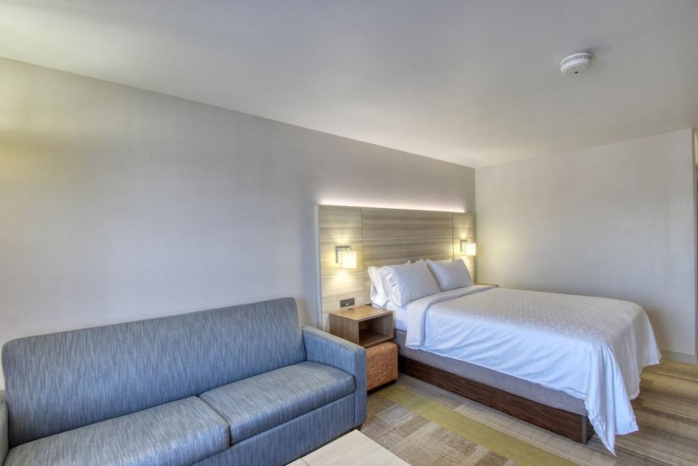 Holiday Inn Express Hotel & Suites Milwaukee Airport By Ihg Εξωτερικό φωτογραφία