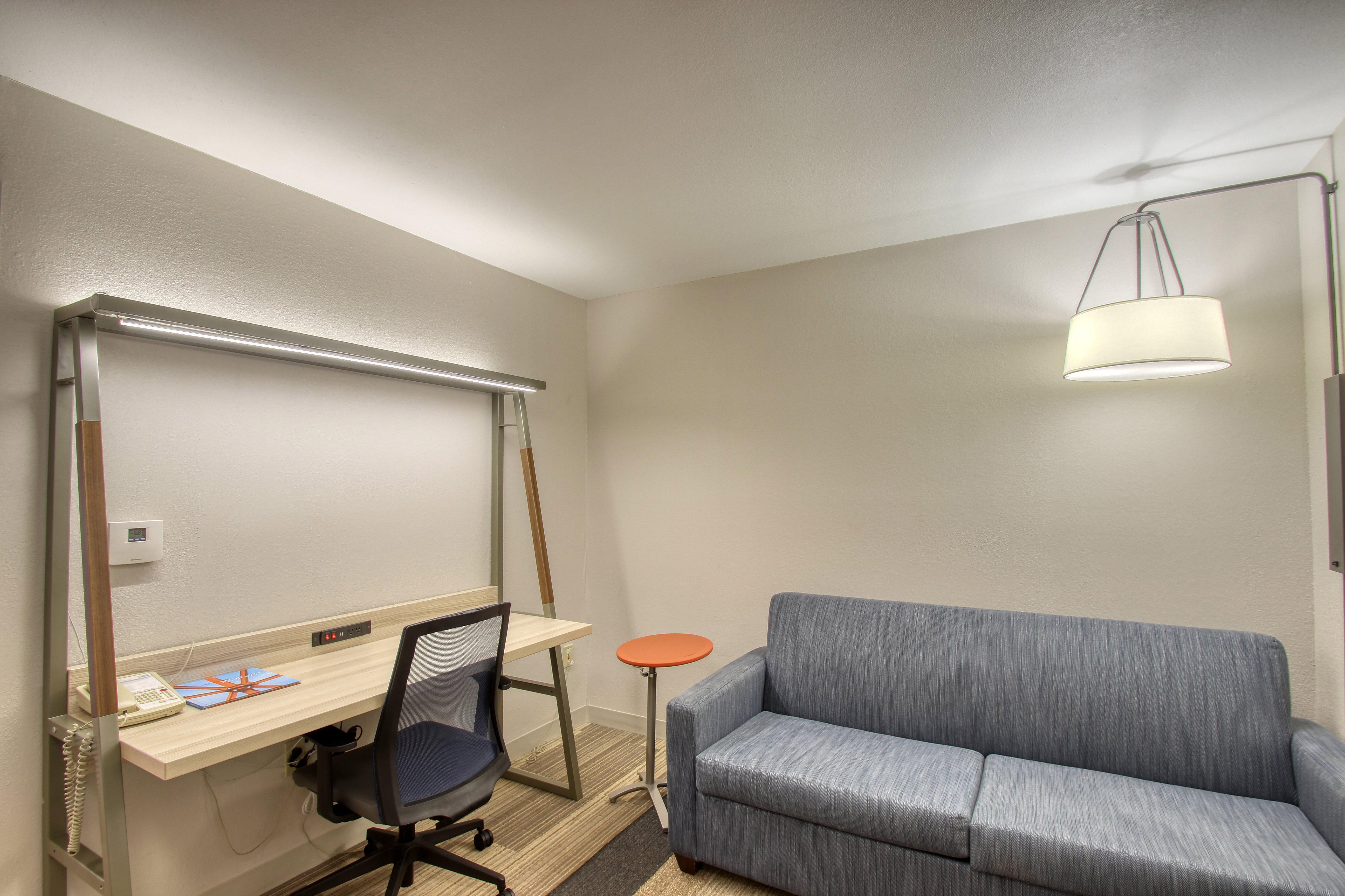 Holiday Inn Express Hotel & Suites Milwaukee Airport By Ihg Εξωτερικό φωτογραφία