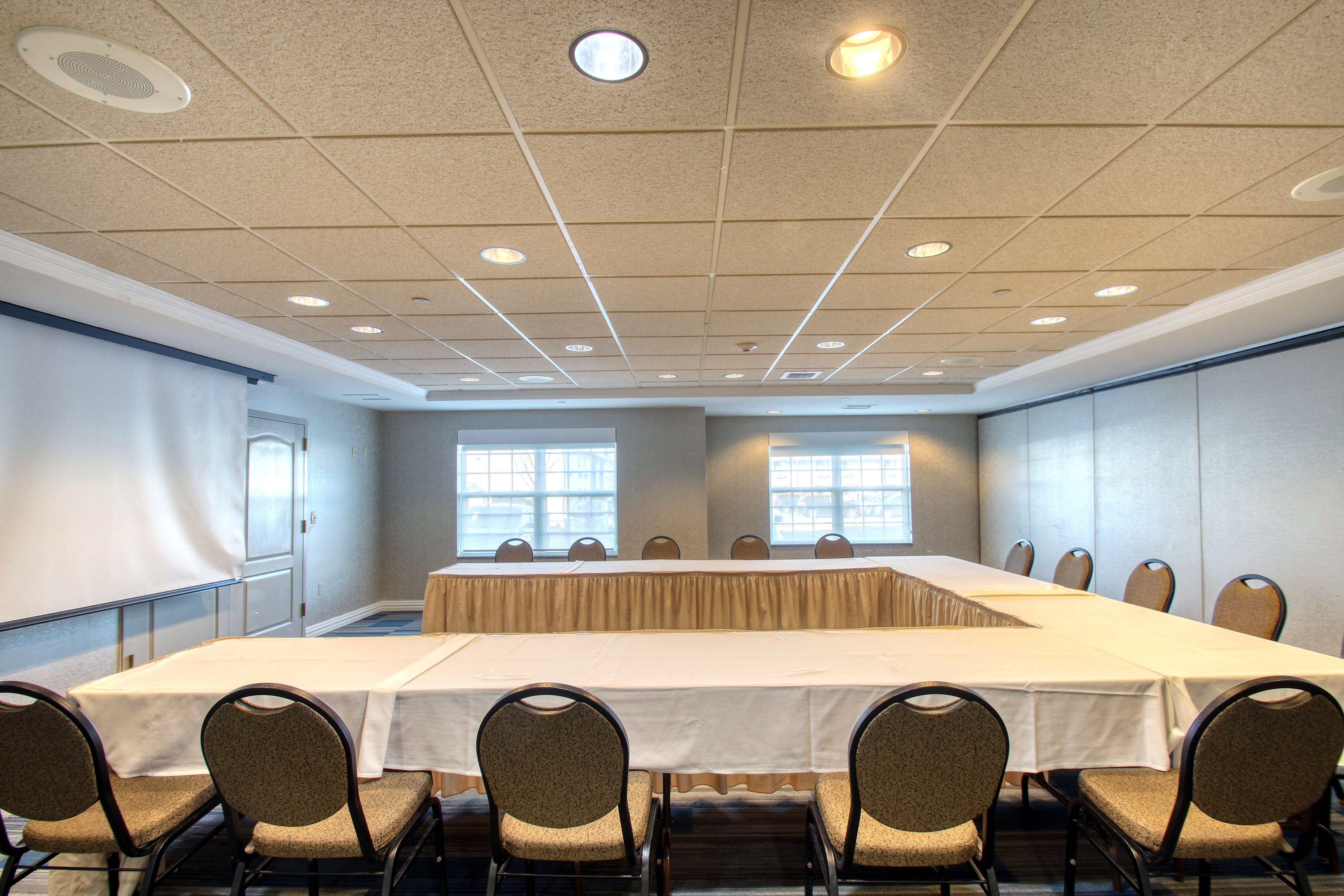 Holiday Inn Express Hotel & Suites Milwaukee Airport By Ihg Εξωτερικό φωτογραφία