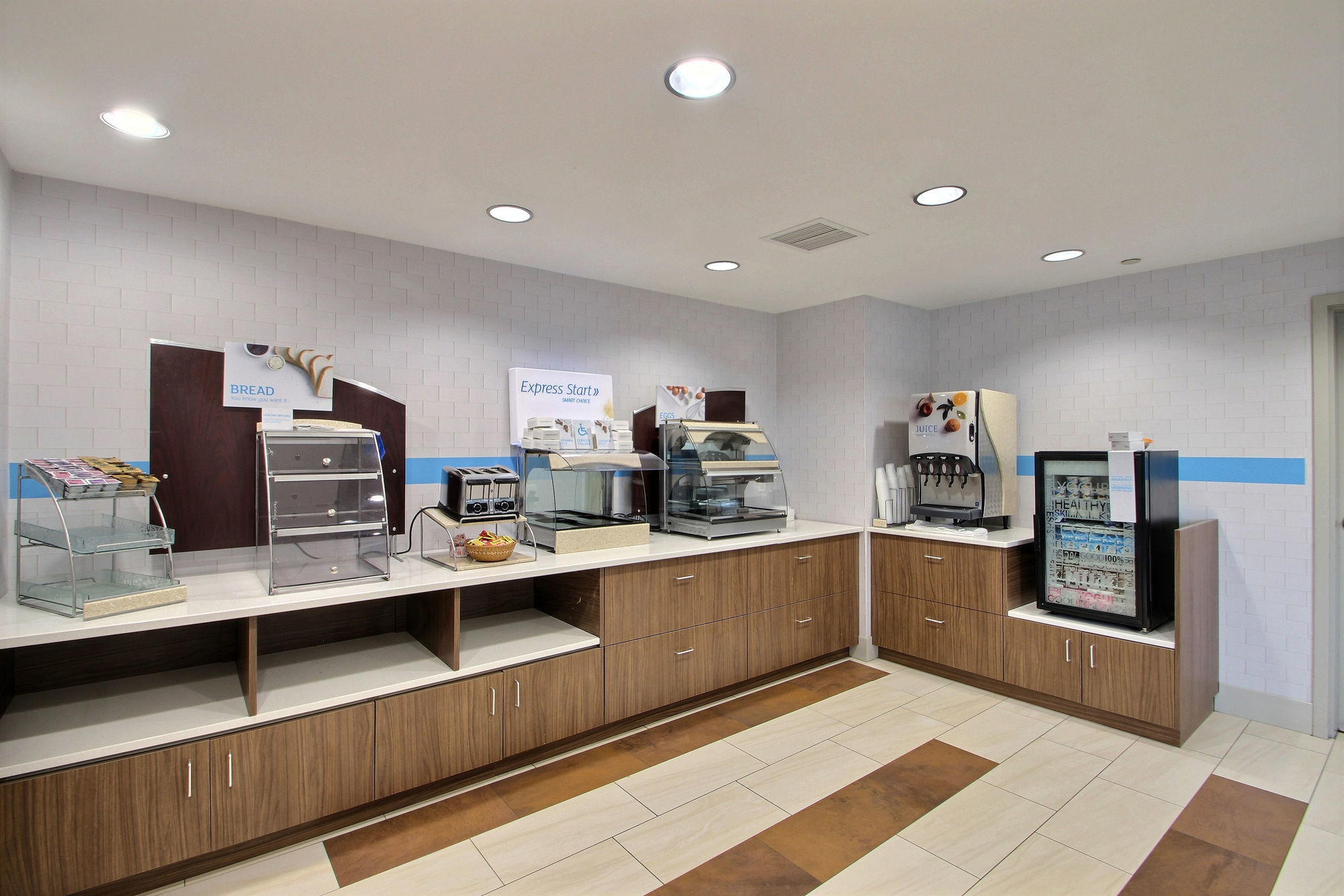 Holiday Inn Express Hotel & Suites Milwaukee Airport By Ihg Εξωτερικό φωτογραφία