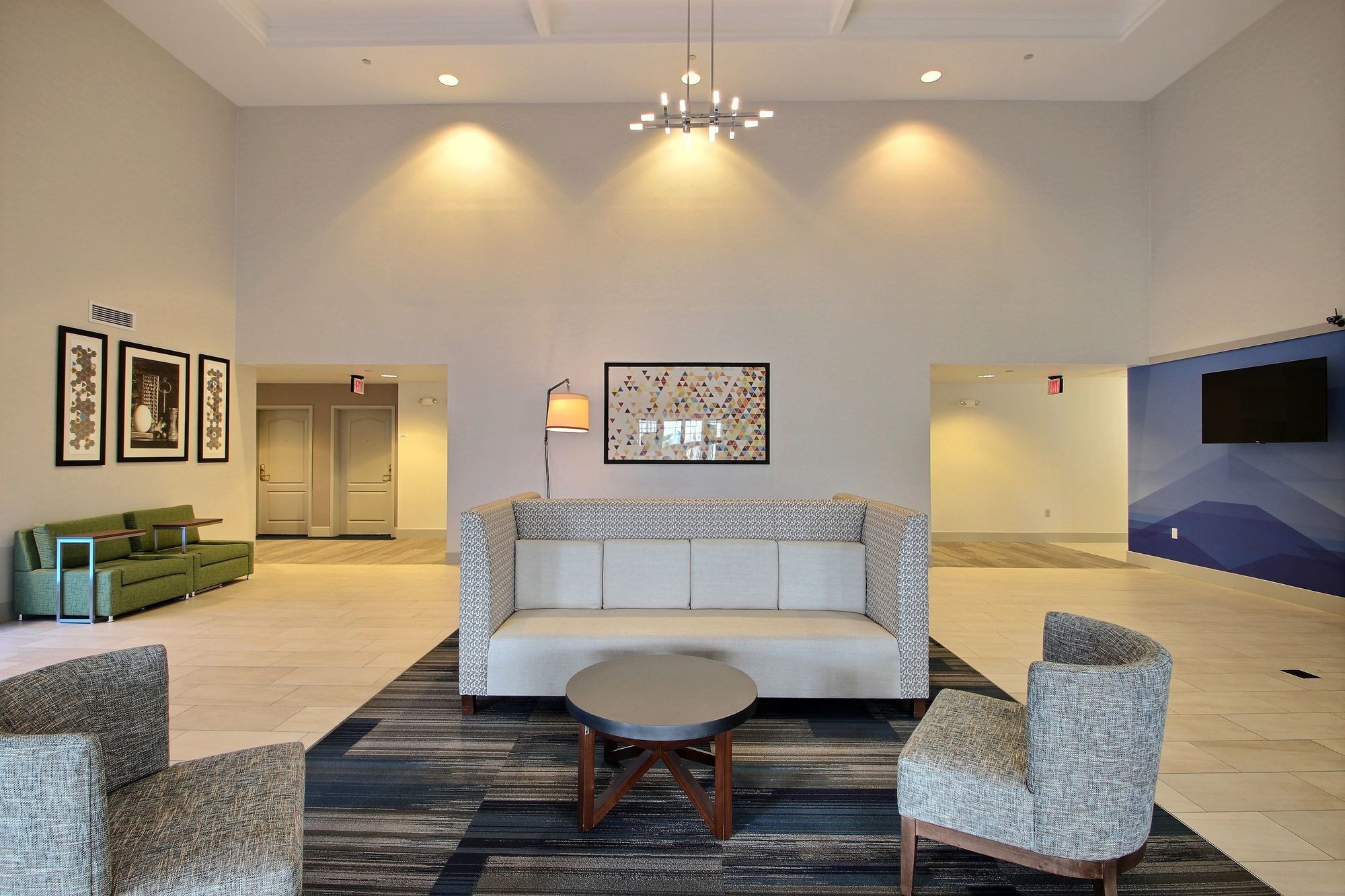 Holiday Inn Express Hotel & Suites Milwaukee Airport By Ihg Εξωτερικό φωτογραφία